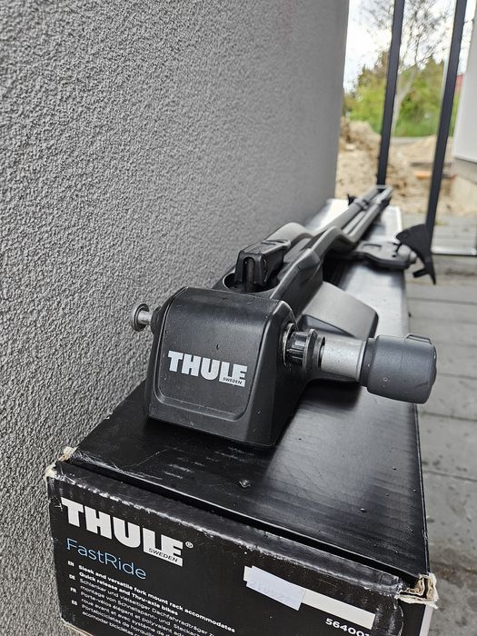 Uchwyt rowerowy Thule Fastride 564 do przewożenia na dachu za widelec