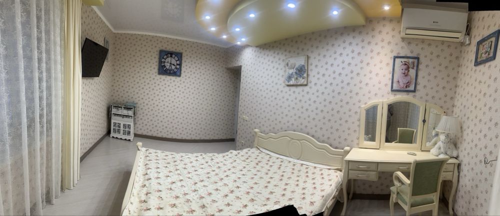 Своя 2к/к з дизайнерським ремонтом
