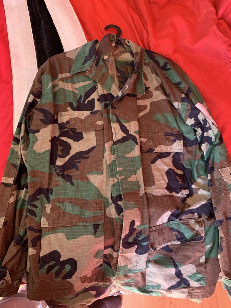 Vendo roupa militar