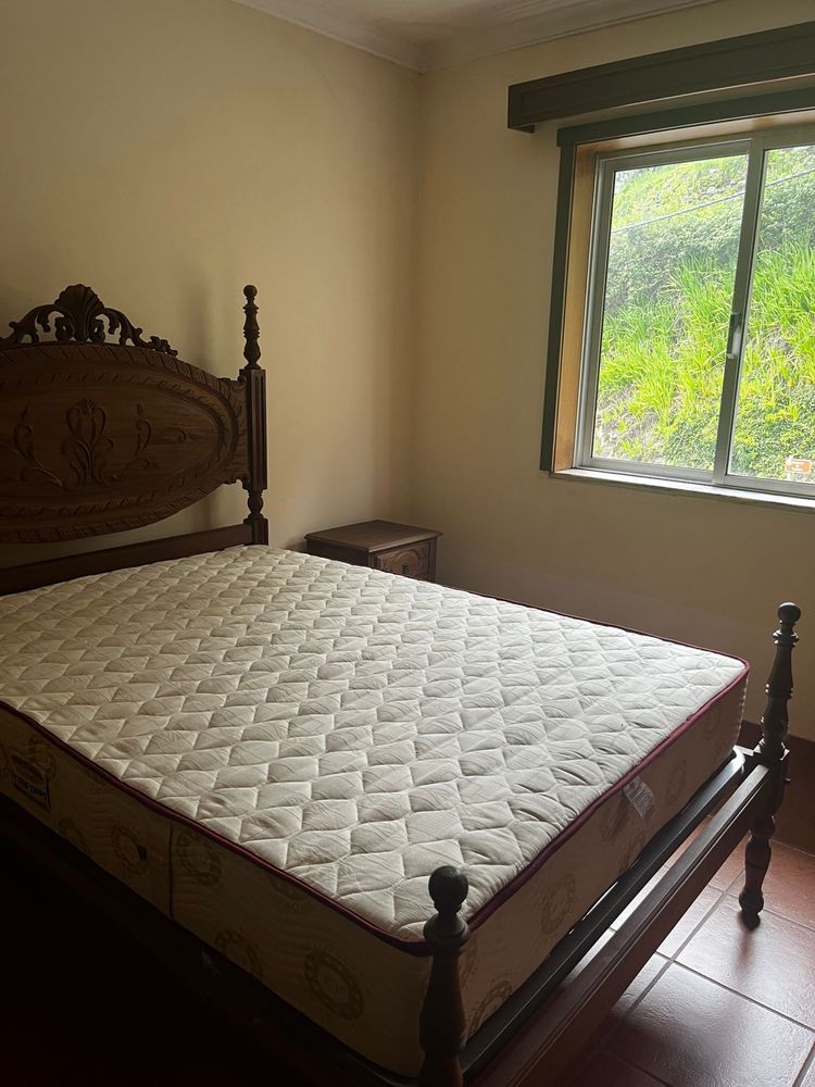 Alugo Moradia Geminada T2 Cedrim