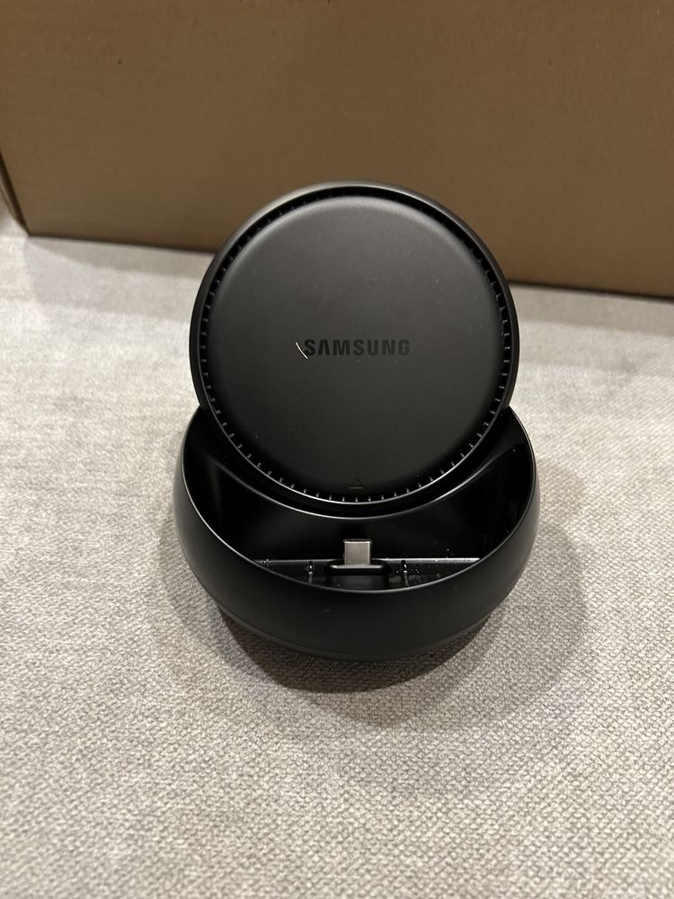 Samsung Gear VR Oculus oraz Samsung Dex