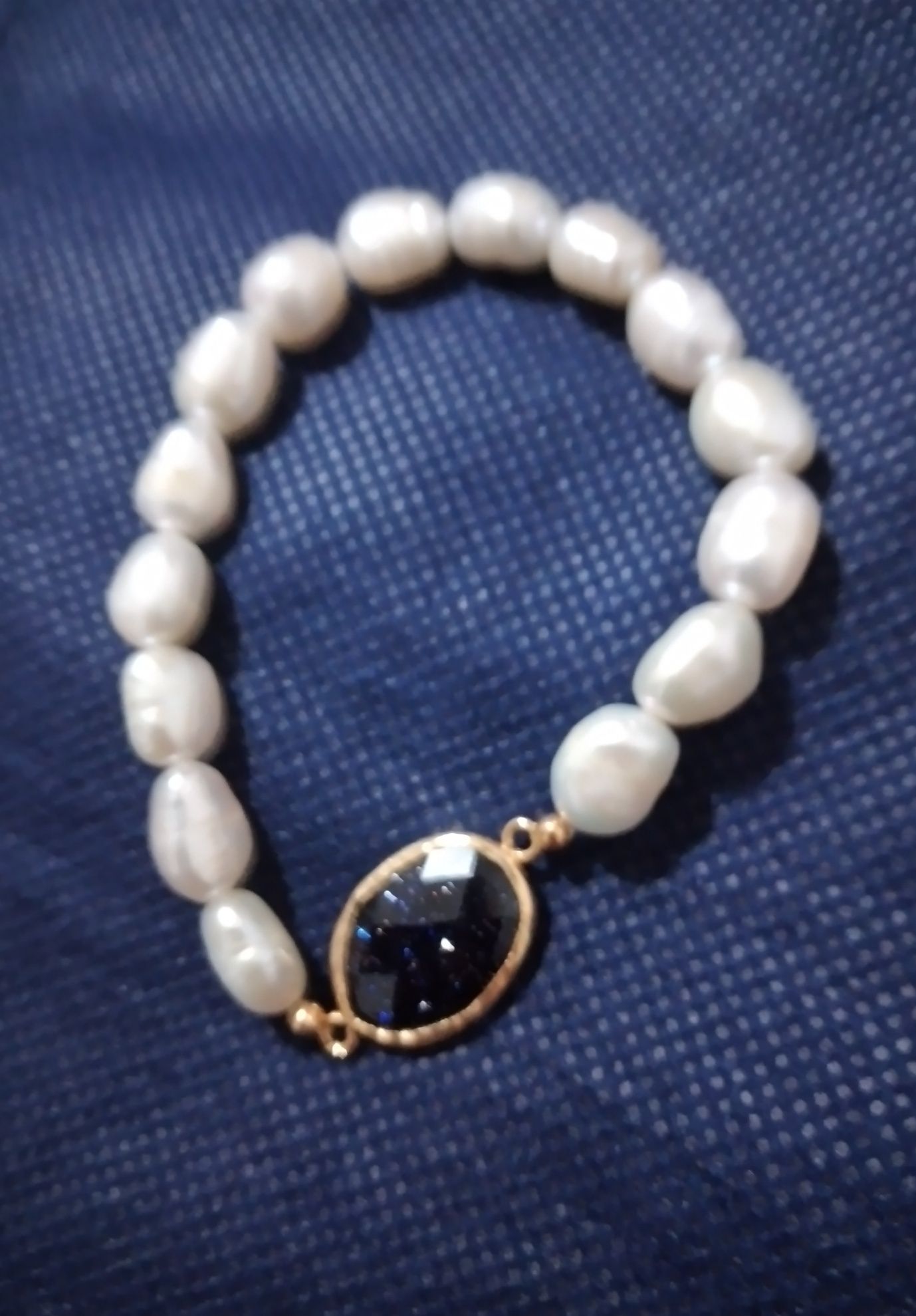 Pulseira de pérolas com prata
