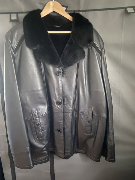 Продам натуральну чоловічу дублянку