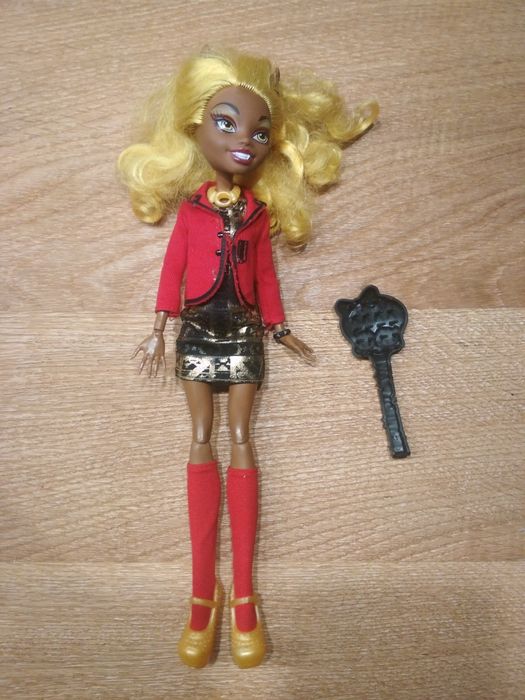 Monster high Clawdia Wolf
