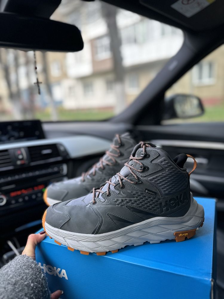 Чоловічі оригінальні черевики HOKA One One M Anacapa Mid GTX 1122018