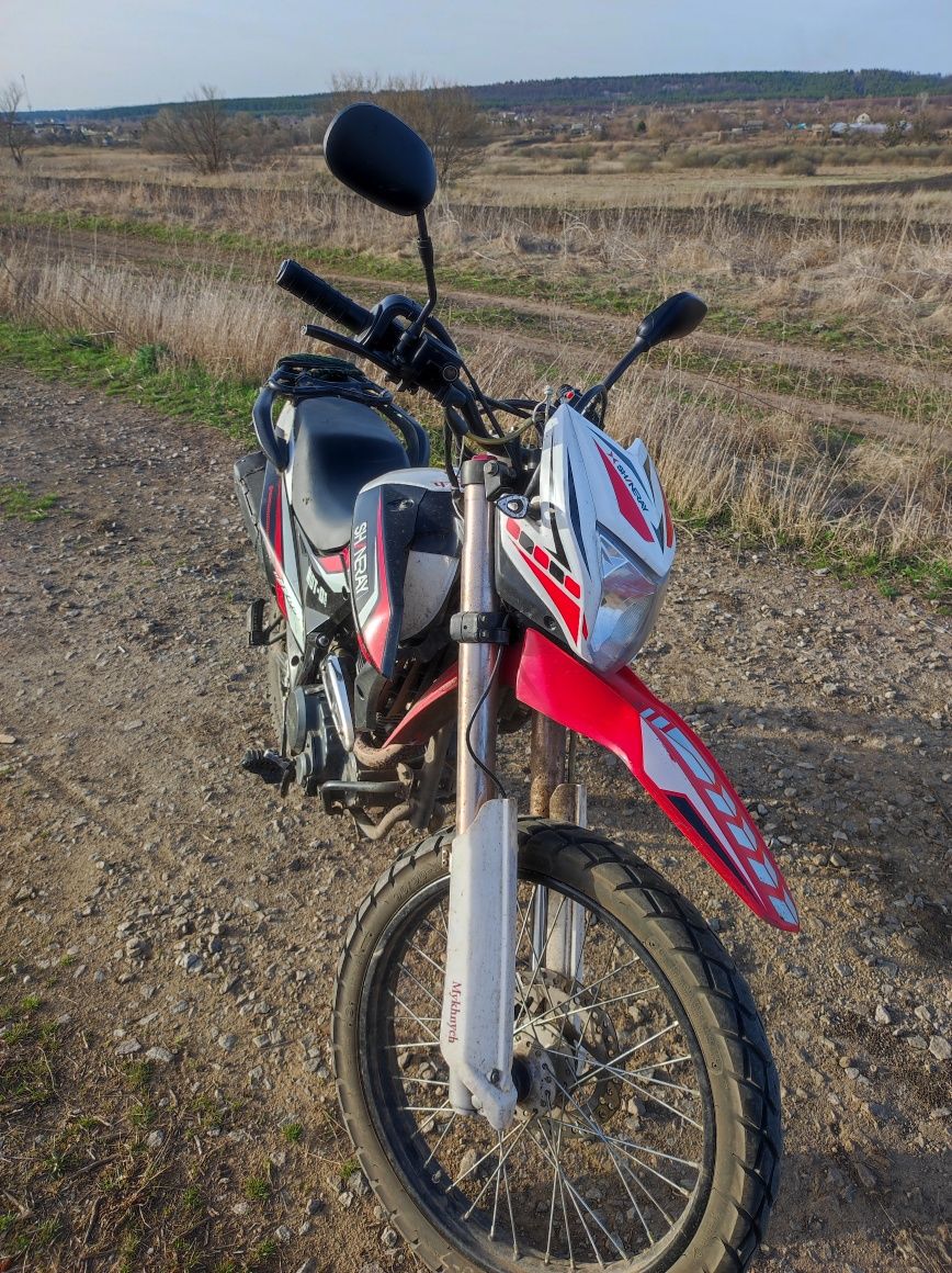 Мотоцикл SHINERAY XY250-6С