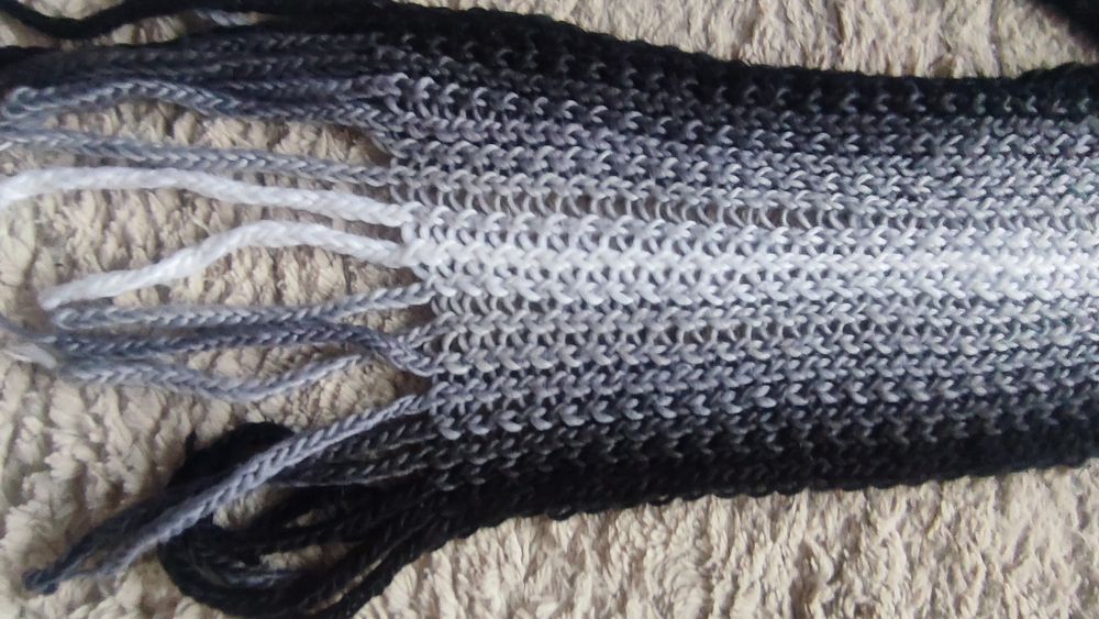 Szalik szary na drutach na zimę damski,męski