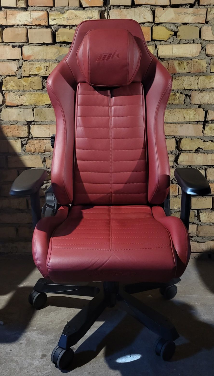 Игровые кресла DxRacer серия Master Max