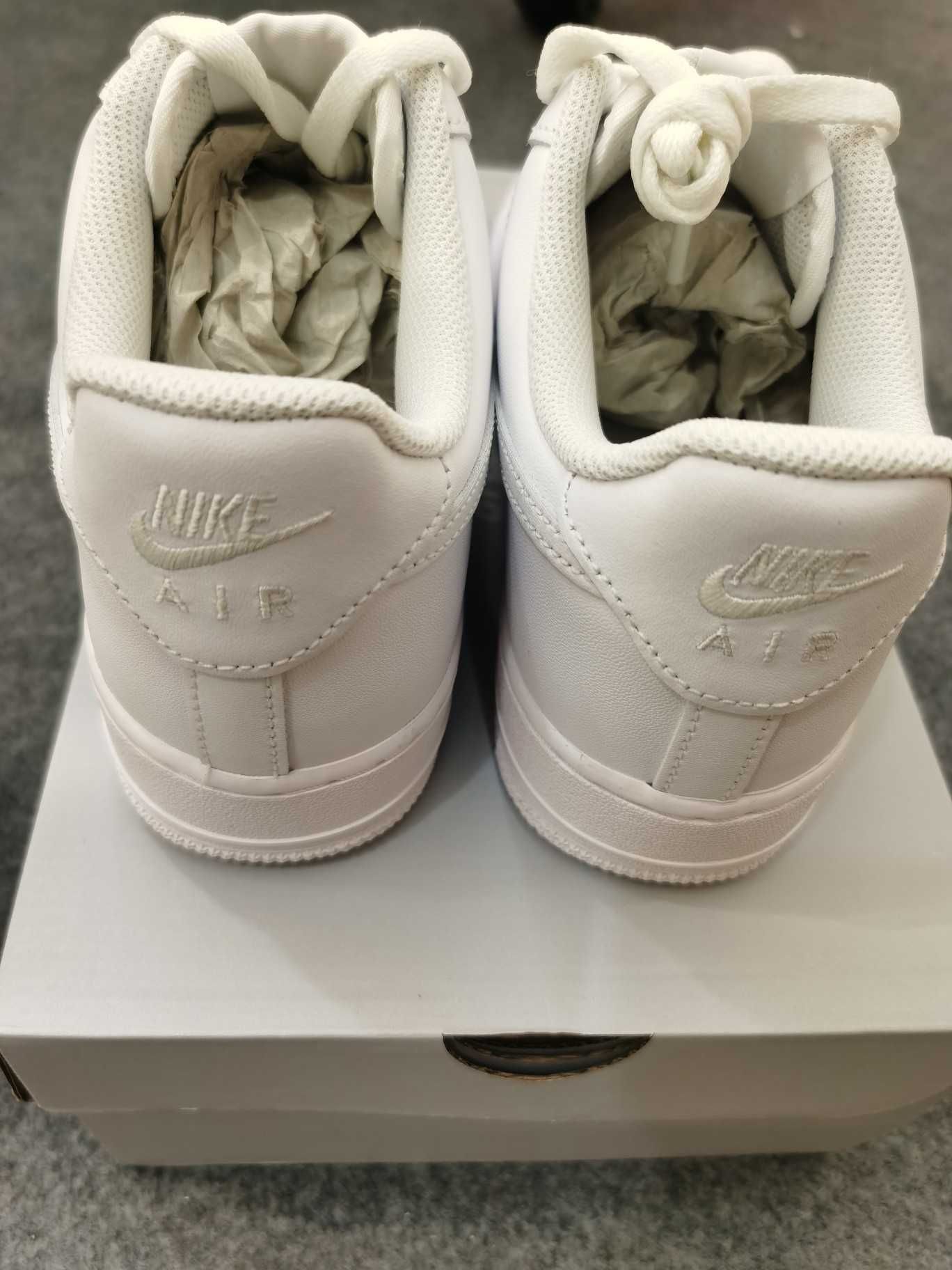 Nowe Nike Air Force 1 White Unisex R.43