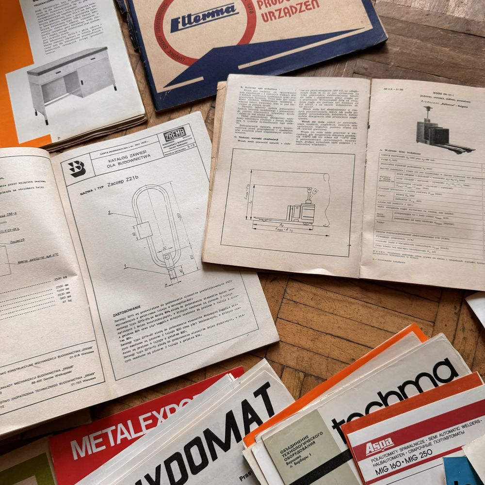 Stare katalogi inżynieryjne budowlane techniczne ZREMB polon prl antyk