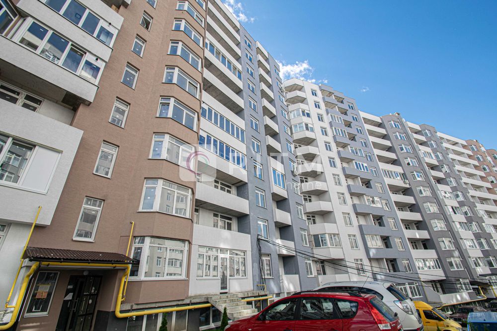 Продається стильна 2-кімнатна квартира з дизайнерським ремонтом