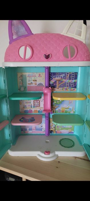 Casa da Gaby gato e da Minnie