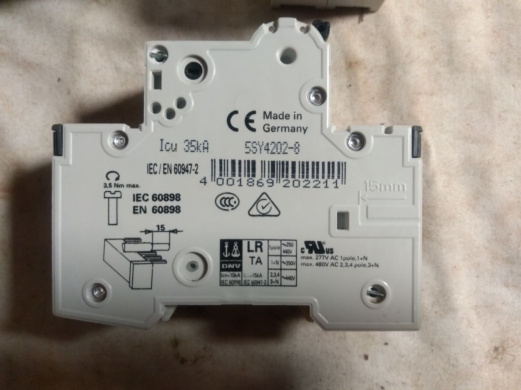 Wyłącznik nadprądowy MCB, Typ D, 2-biegunowy, 2A, 400V, Siemens, 5SY4