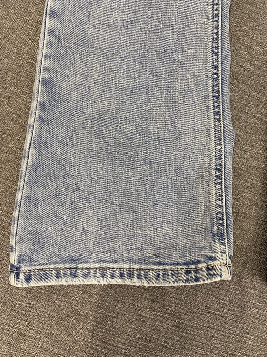 Продам джинси блакитні