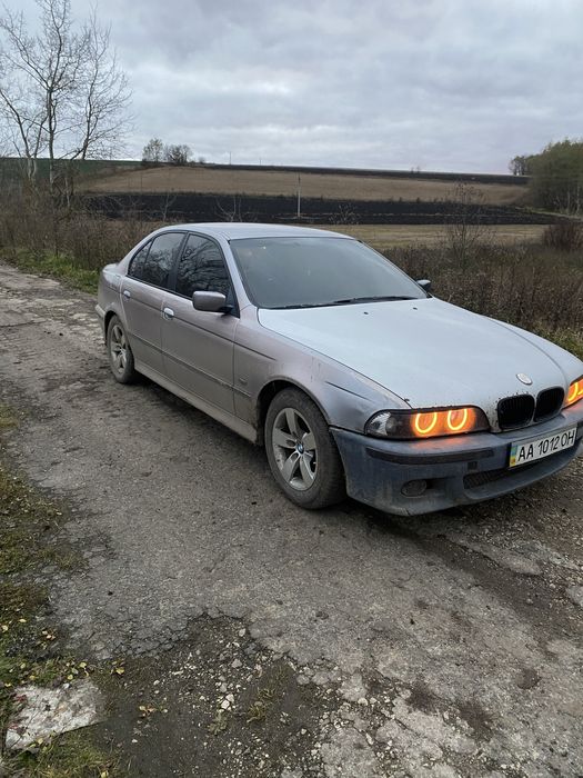 бмв е 39 в хорому стані