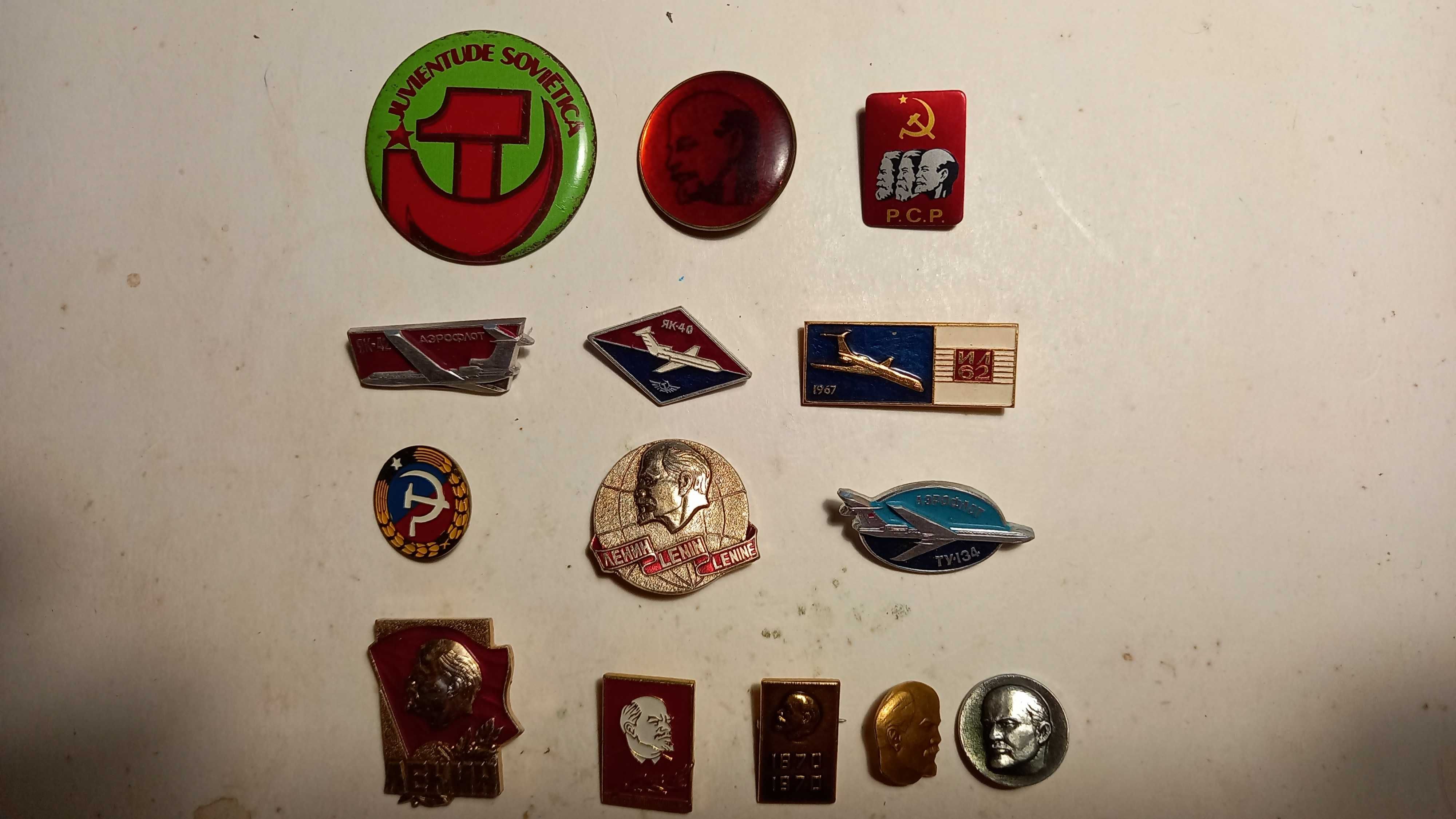 Pins, Porta-chaves e Papéis políticos comunistas