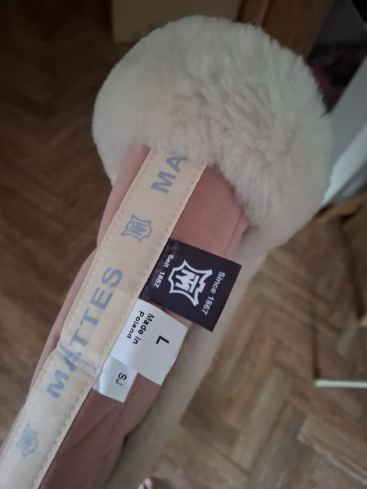 Nowy czaprak skokowy Velvet Mattes z futerkiem misty rose