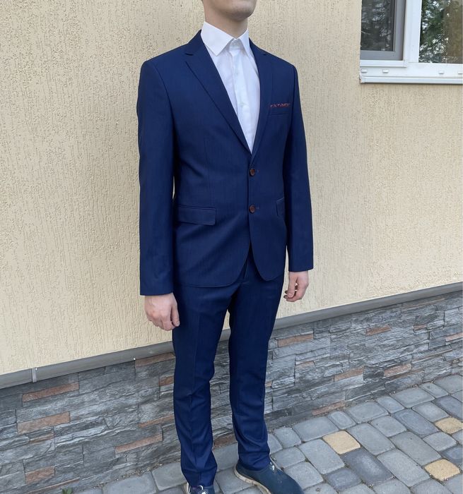 Костюм мужский Emilio