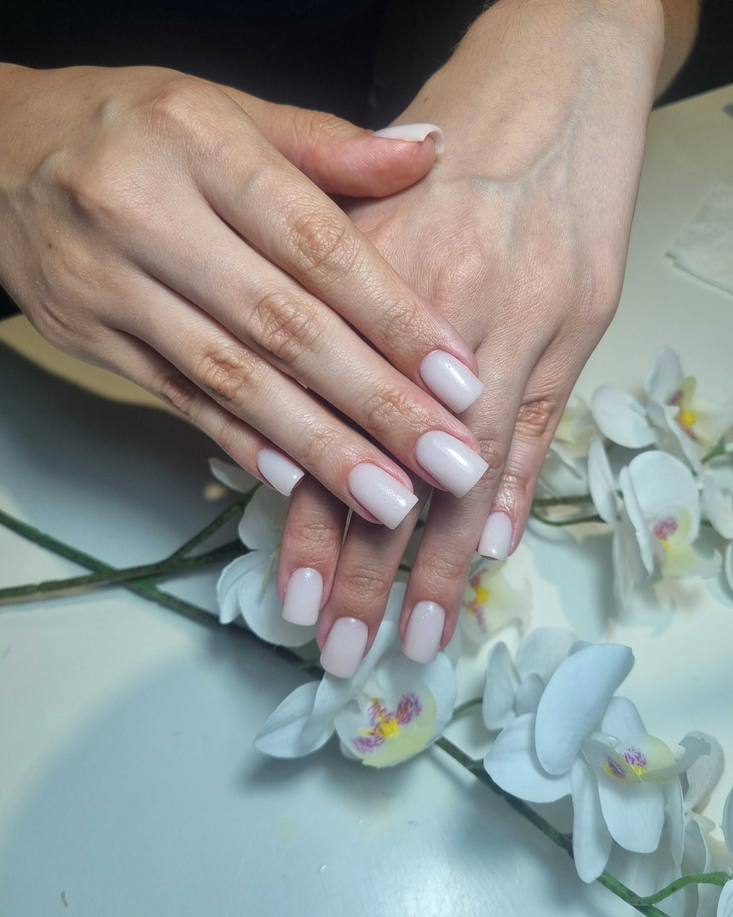 Manicure hybrydowy/żelowy,przedluzanie