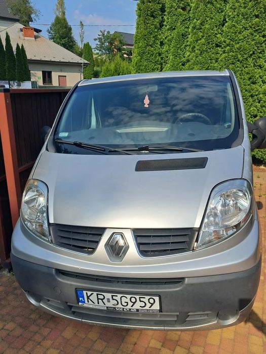 Renault Trafic Renault Trafic Long 2.0 dCi 114KM 9 osobowy