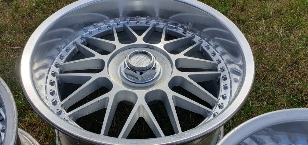 WRD Mesh 9 & 9,5 x 17" 5x112 Cult Rieger 3tlg VW Audi 5x114