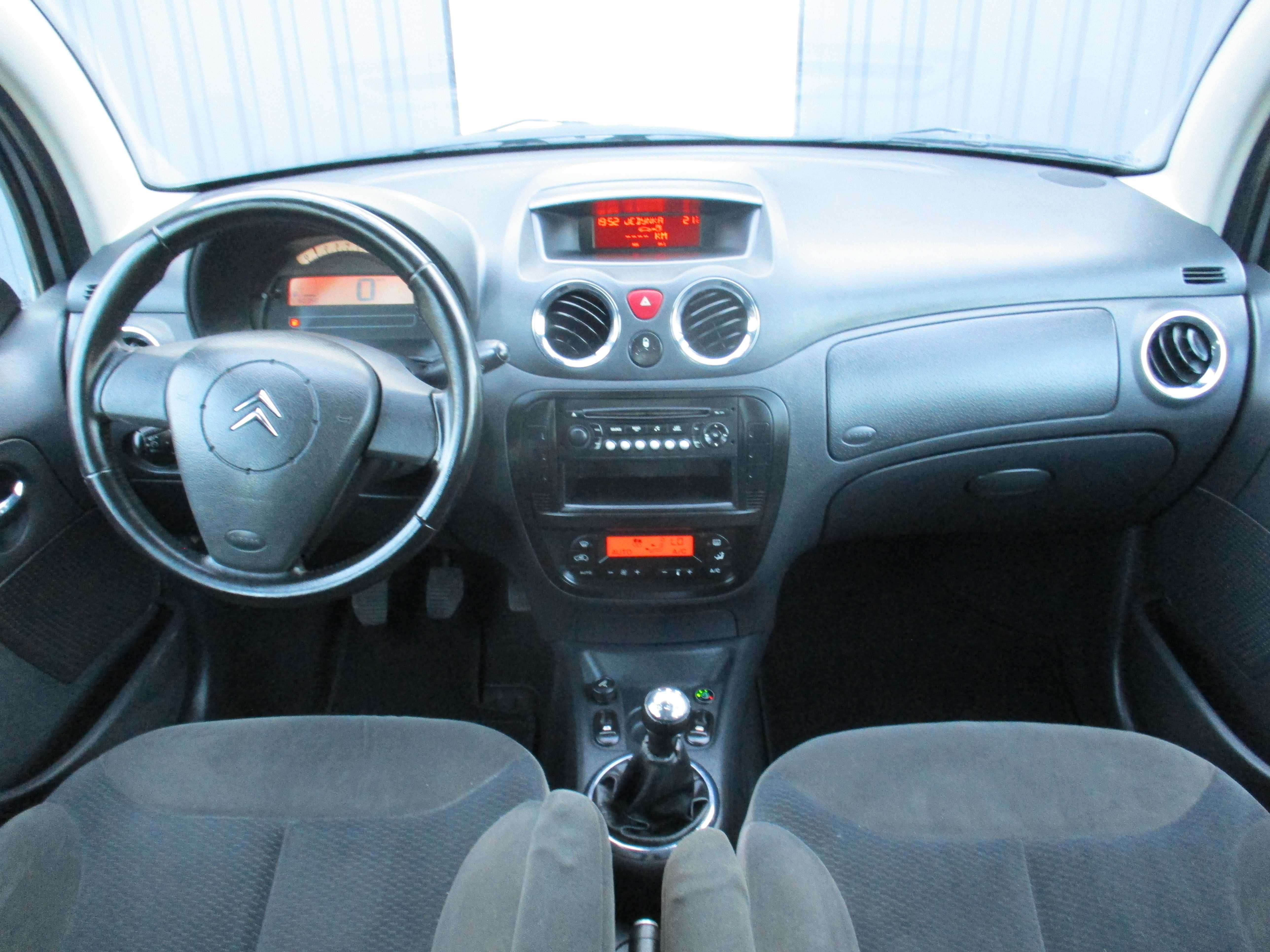 Sprzedam Citroen c3 1,1 + gaz 60kM 2010 rok produkcji