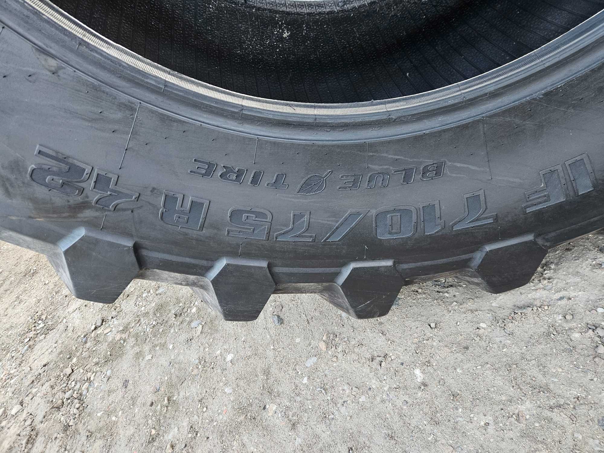 Opony 710/75R42 Trelleborg TM 1000