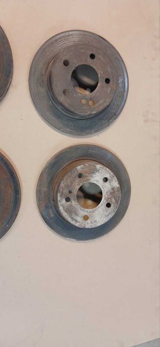 Гальмівні диски Передні Задні Mercedes W202