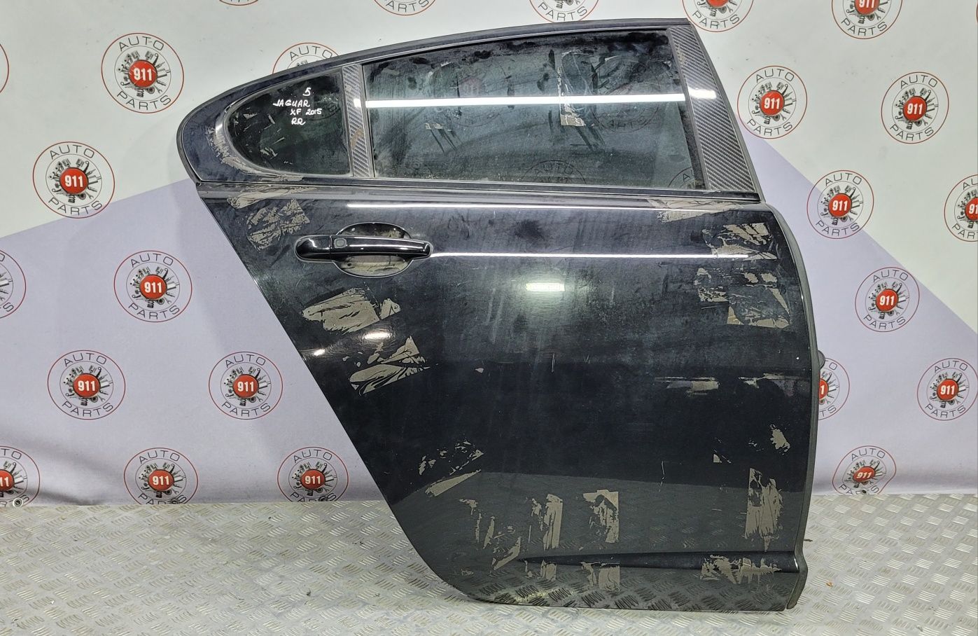 Двері передні задні праві ліві Jaguar XF 2009-2015
