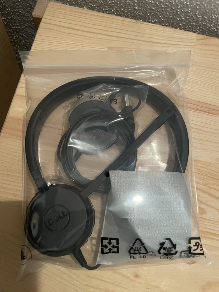 Auriculares Dell Pro Stereo headset UC150