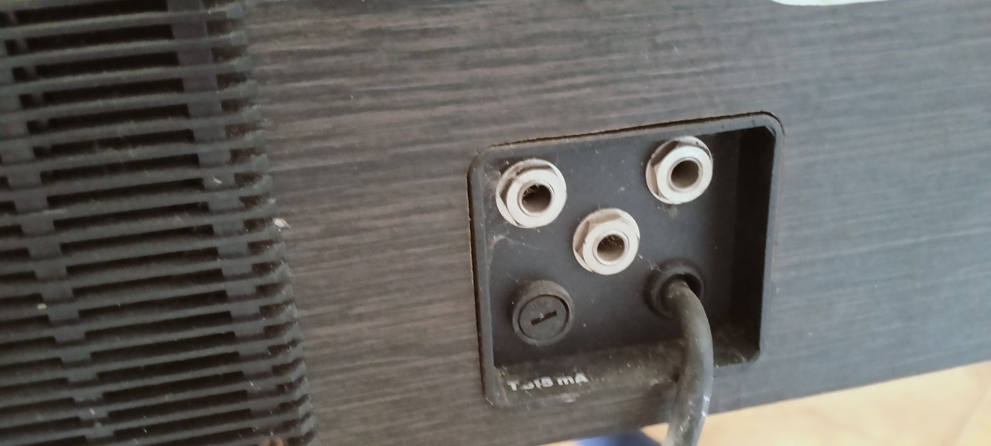 Órgão Elétrico Clássico