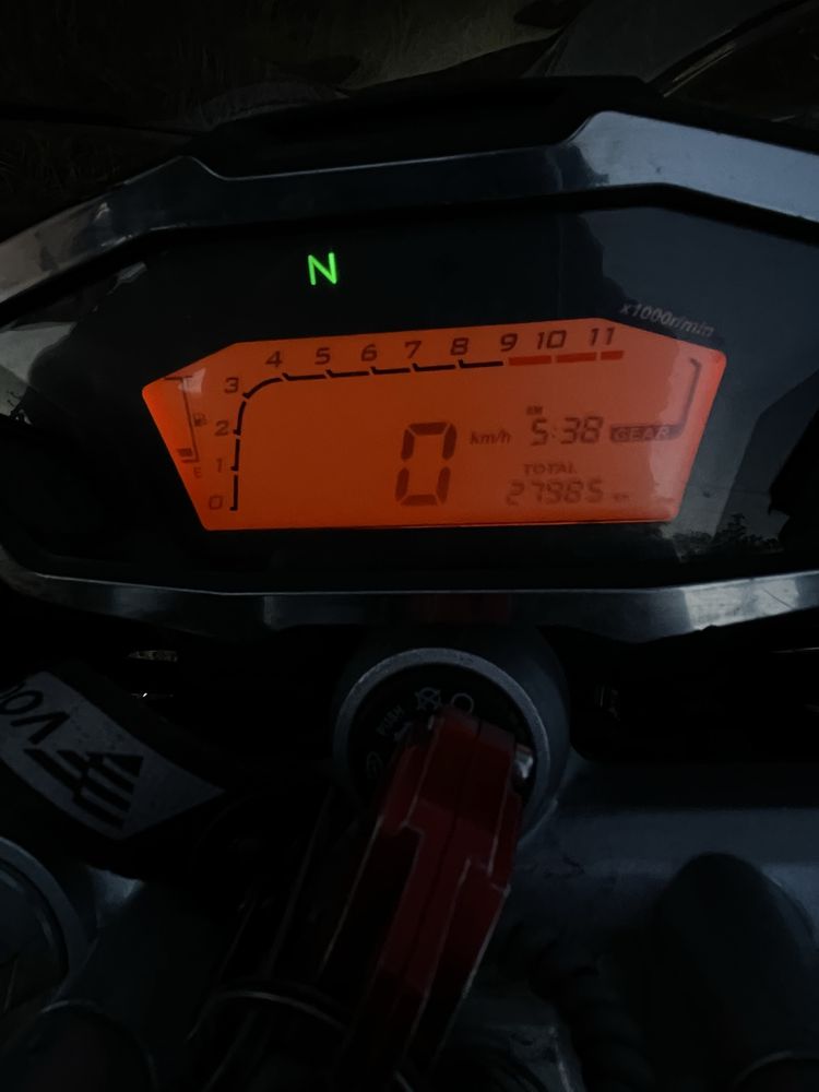 Продам Voge300r