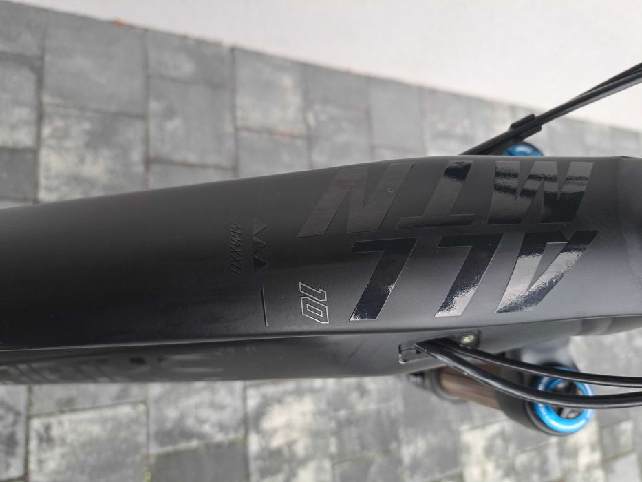 e-bike HAIBIKE AllMtn 10 / Yamaha 720 / M