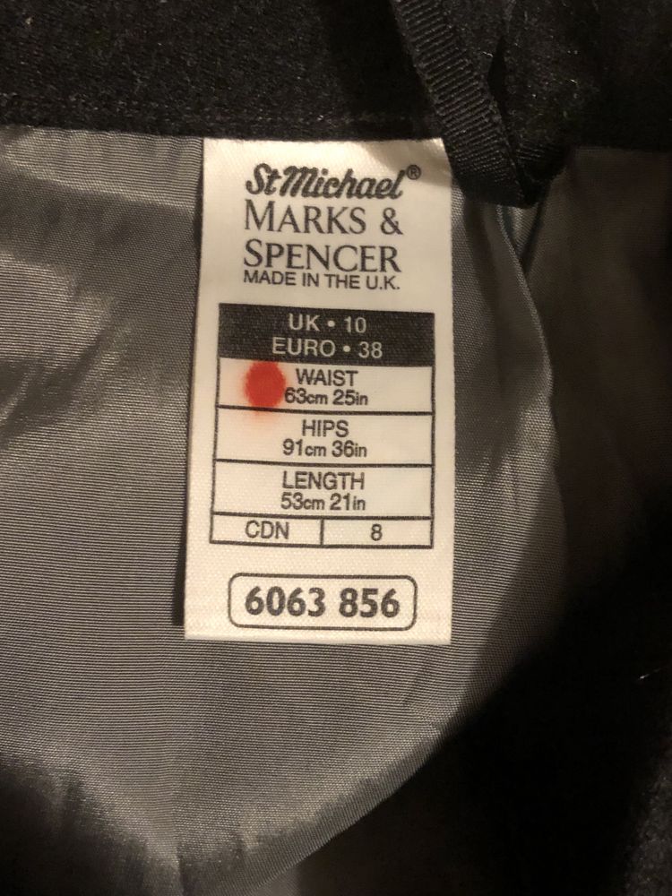 Spódnica w kolano wełniana czarna M Marks&Spencer