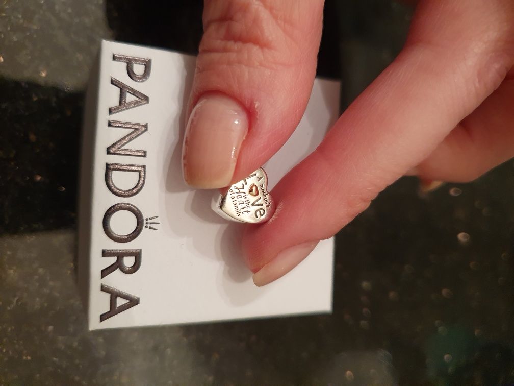 Pandora koralik srebro i złoto