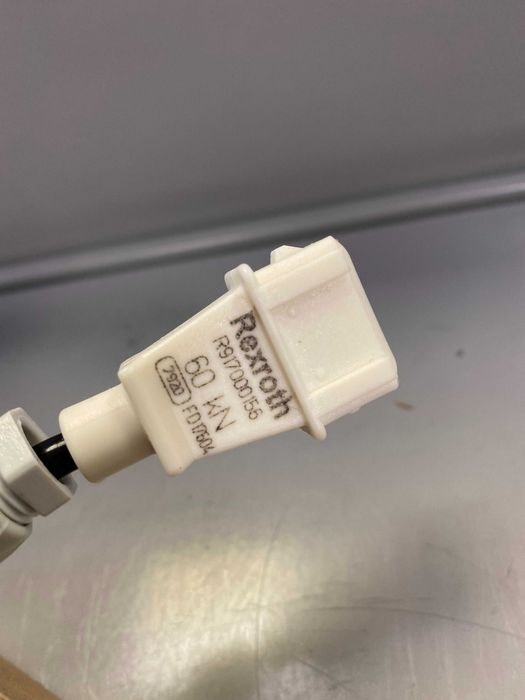 Czujnik siły ciągu 60kN MasseyFerguson Valtra 3713.764M2 ORYGINAŁ AGCO