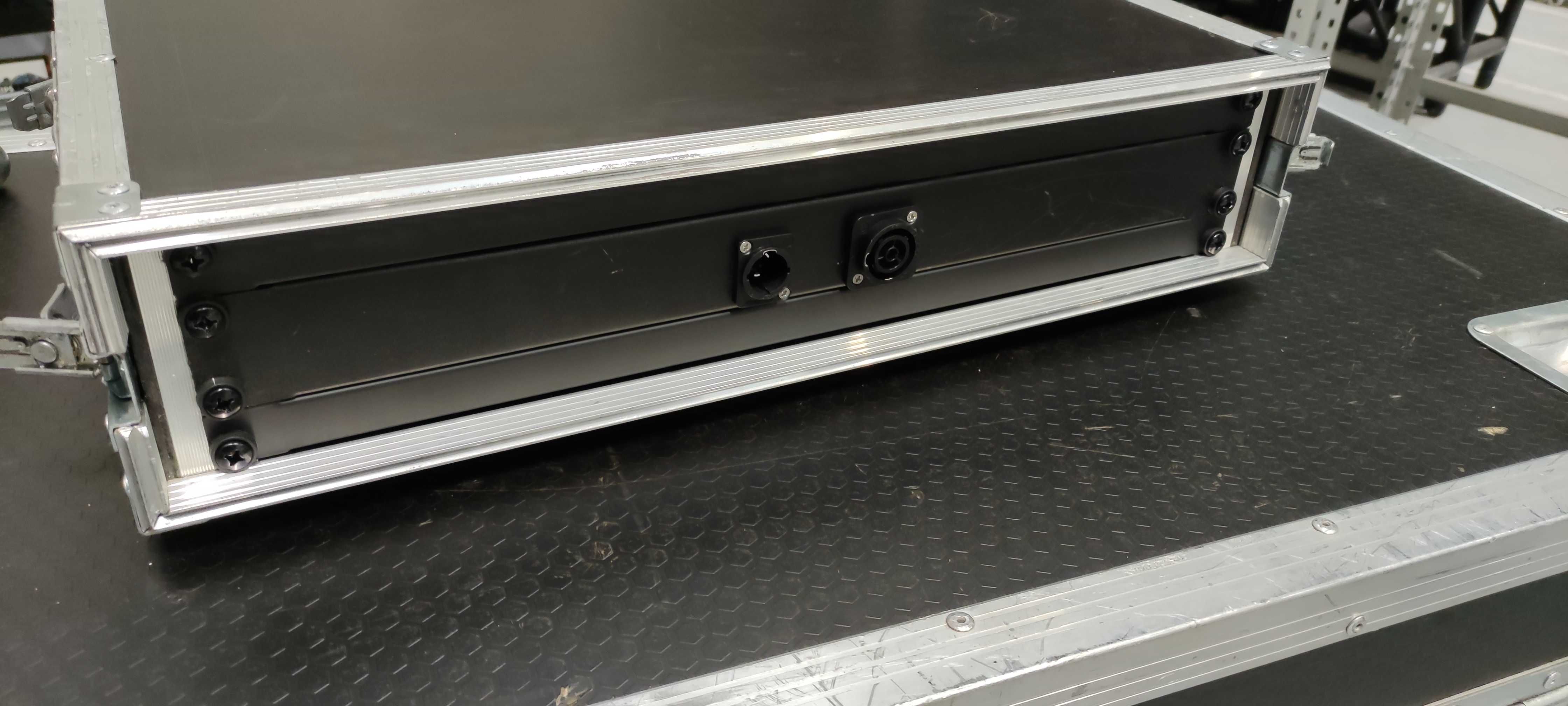 Splitter DMX 5pin 10CH Proxima PX 736 + case