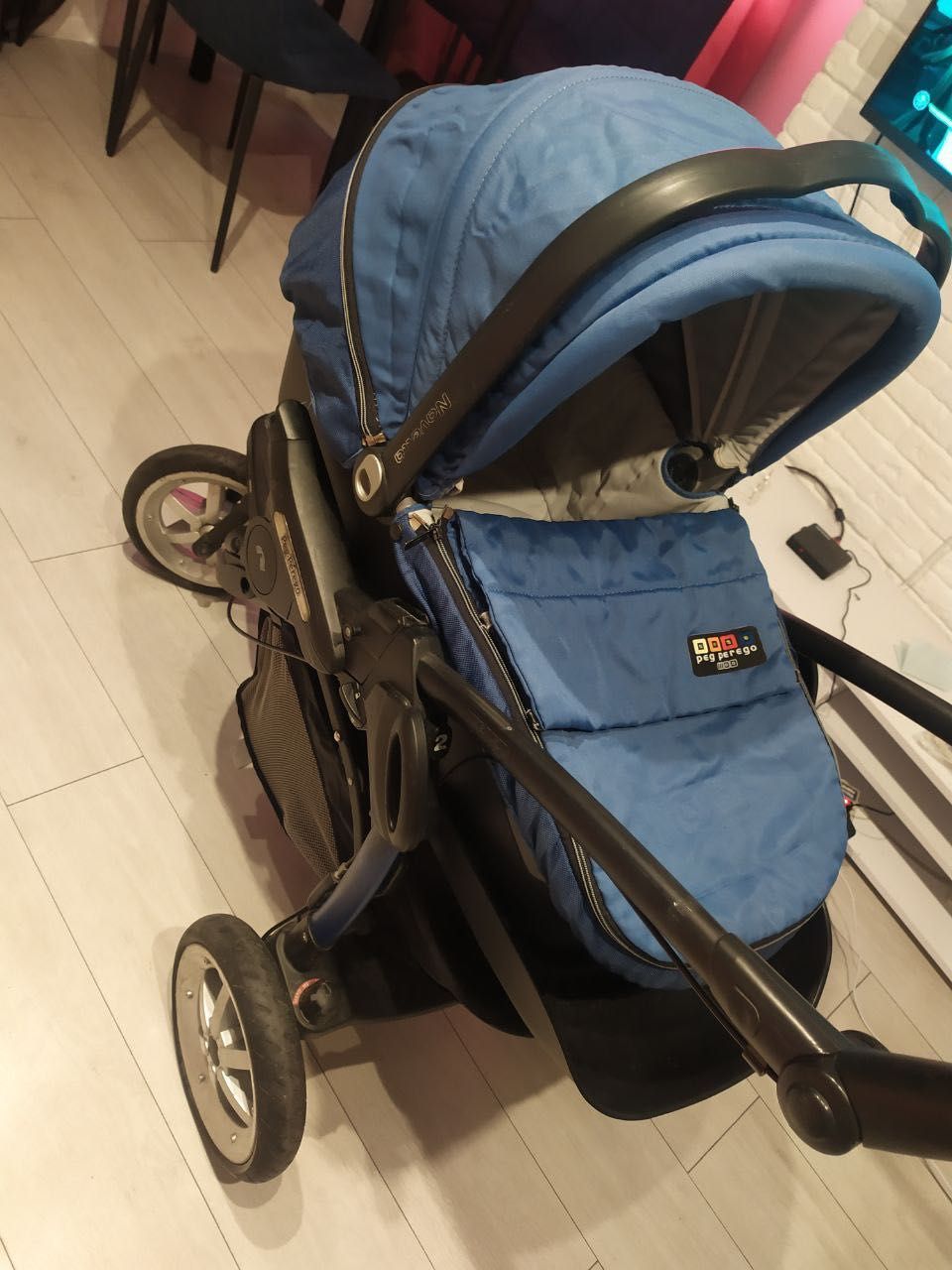 Коляска Peg-Perego GT3  2 в 1, прогулочный блок и люлька