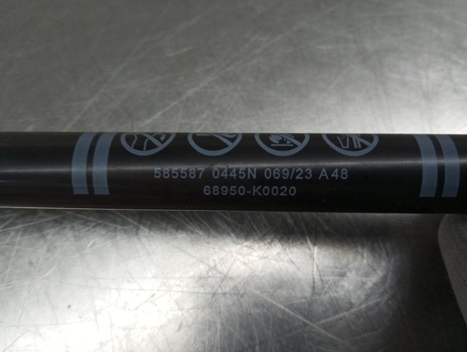 Amortecedor da mala TOYOTA Yaris (_P21_, _PA1_, _PH1_)