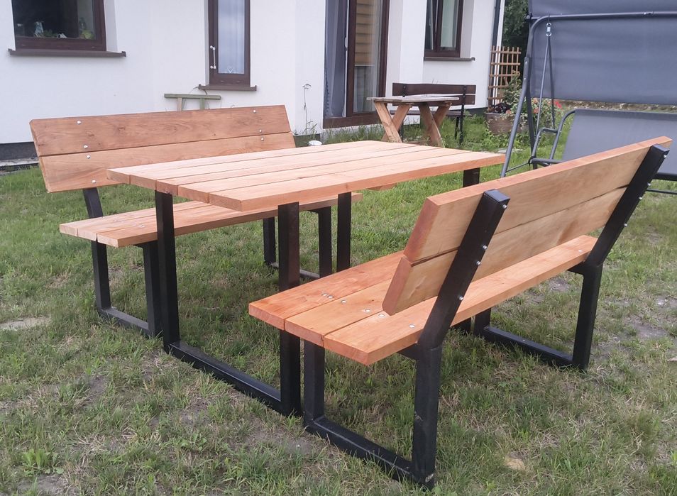 Zestawy ogrodowe, ławki i stoły itp