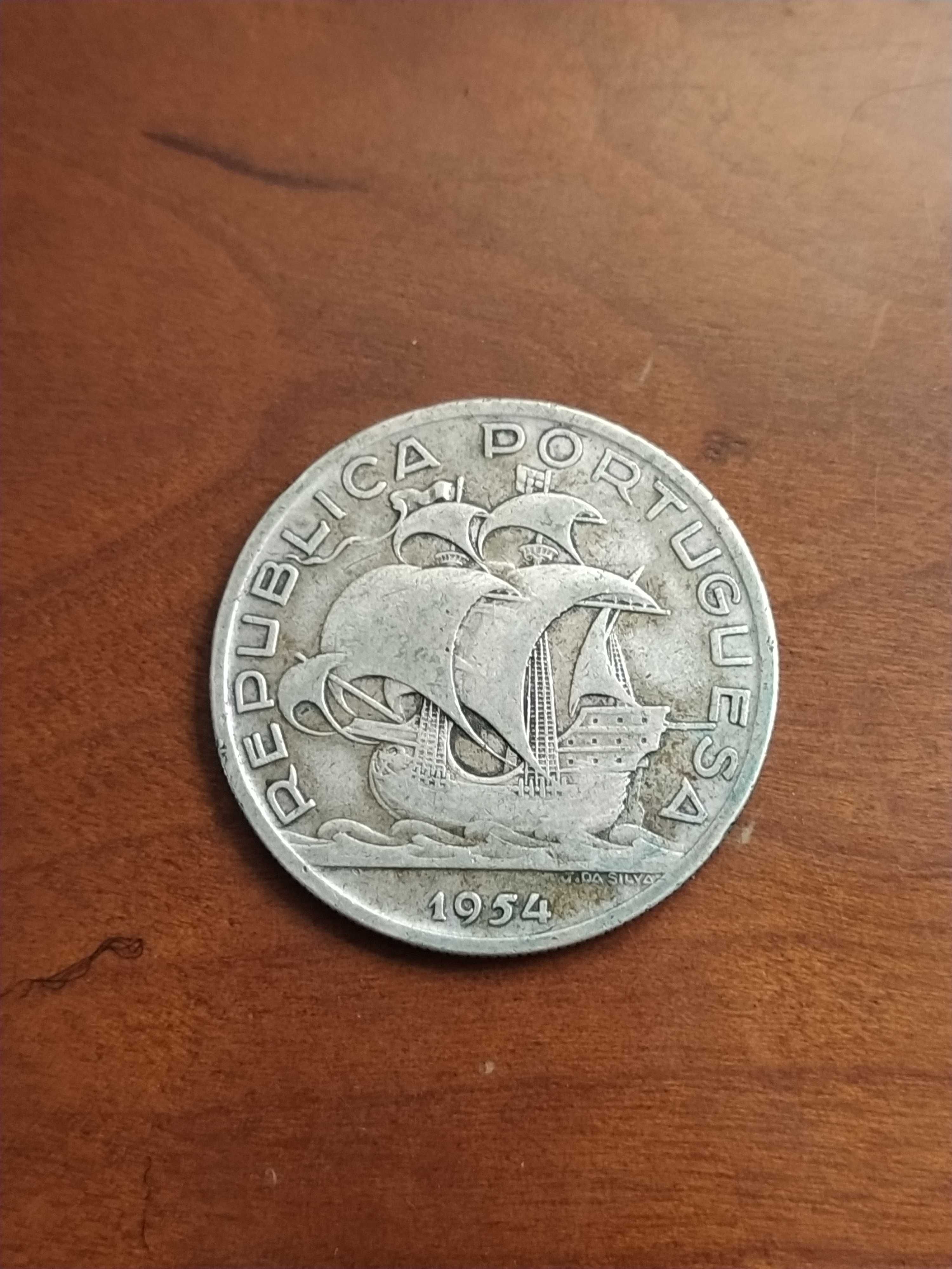 Moeda de 10 escudos de 1954 da república portuguesa