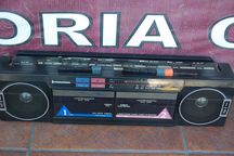 Radiomagnetofon kasetowy PRL INTERNATIONAL