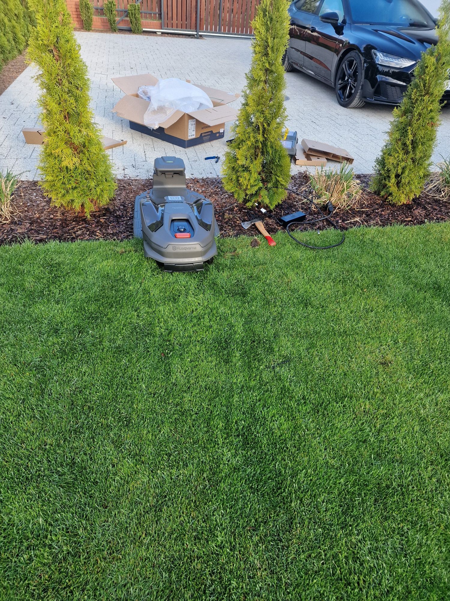 Instalacja robotów koszących . Montaż robotów koszących . Dobór robota