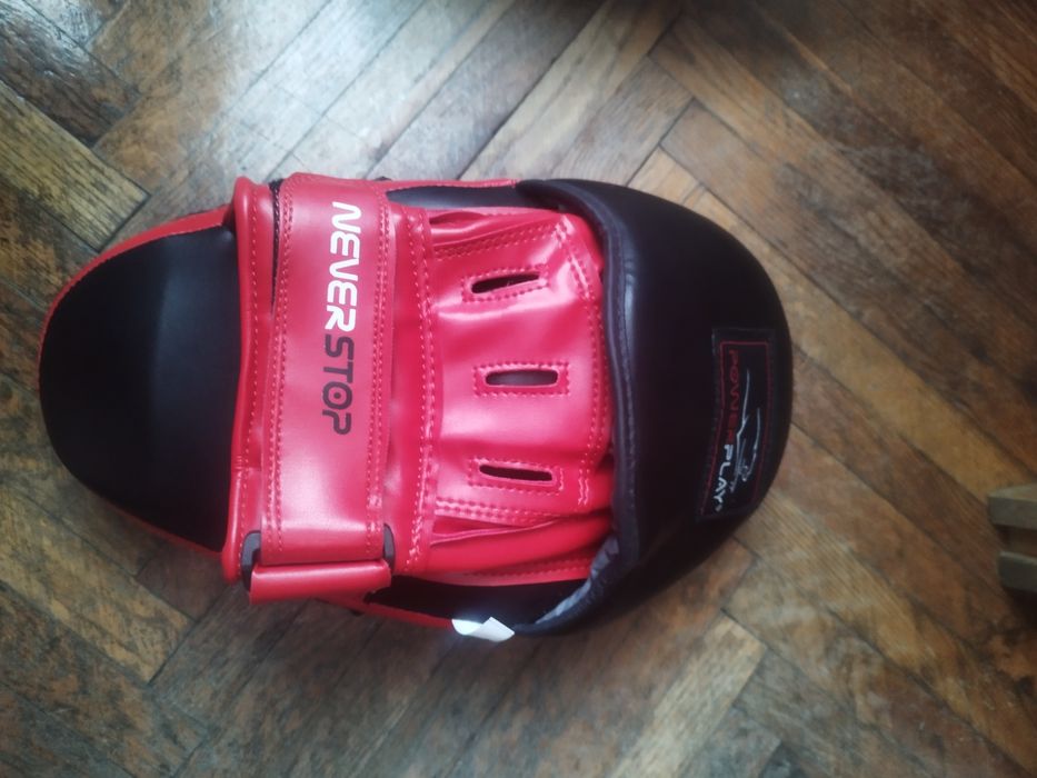 Лапы боксерские новые
