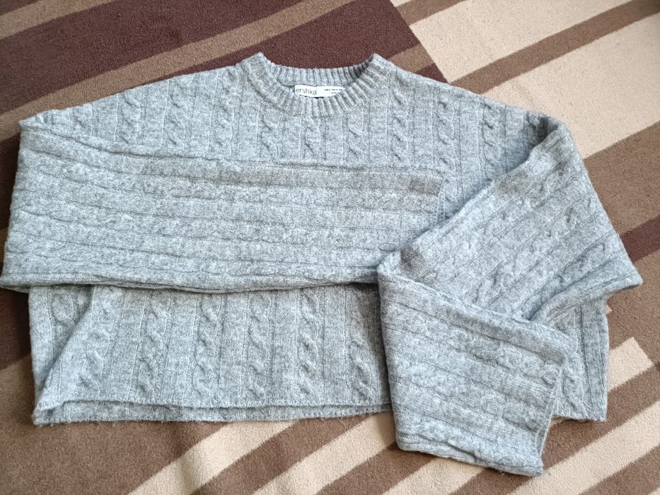 Sweter s . Stan idealny
