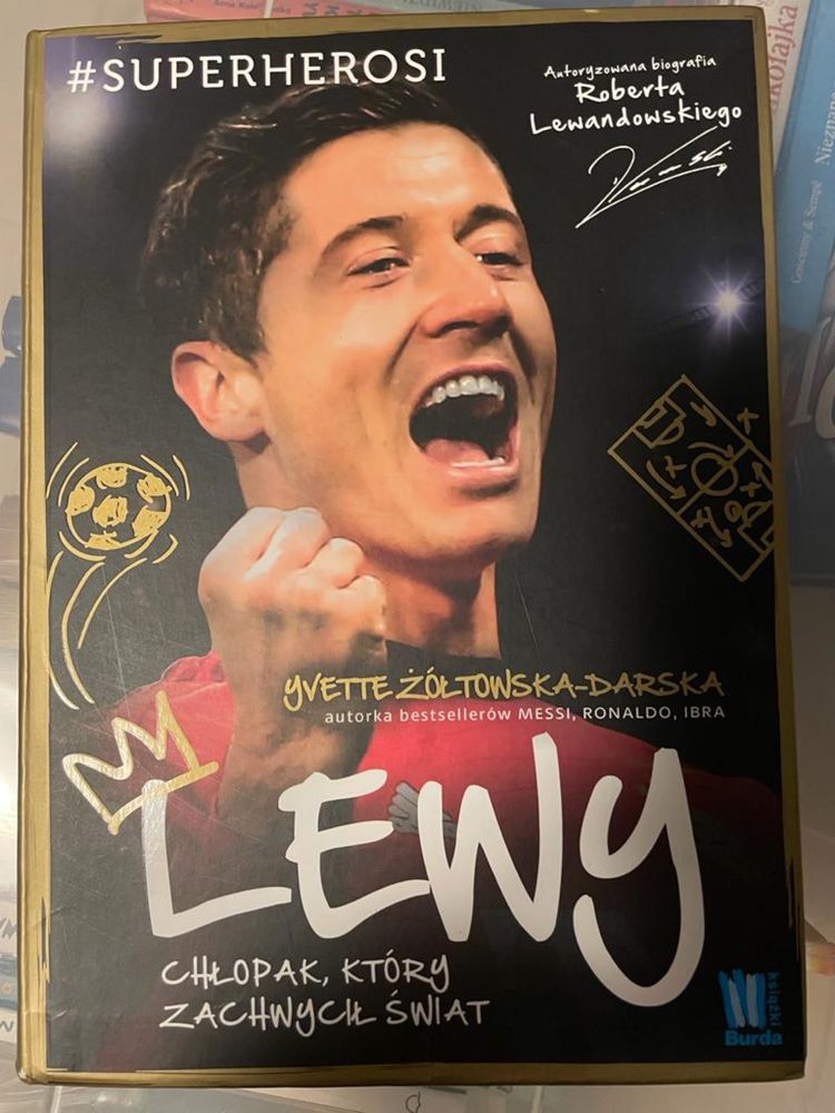 Robert Lewandowski biografia, Lewy chłopak który zachwycił świat