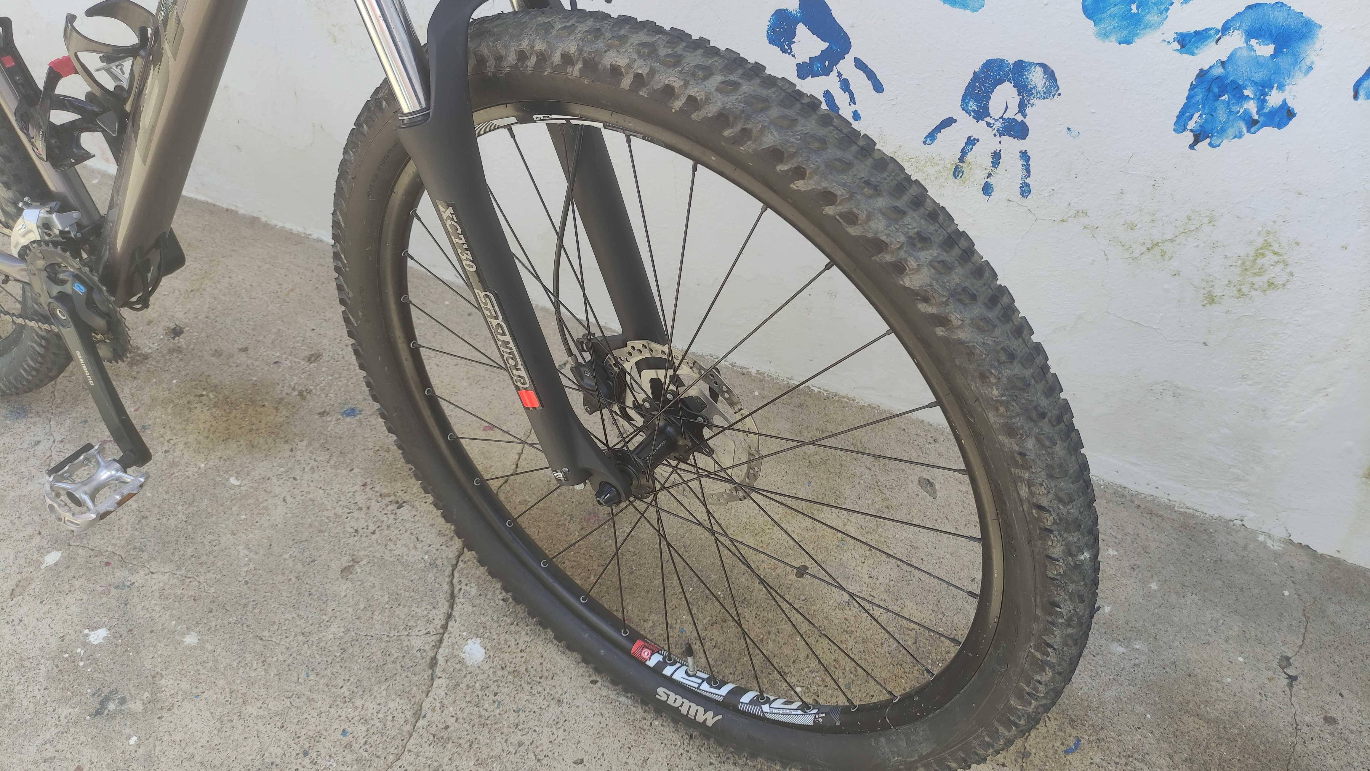 Bicicleta BH SPIKE 2.0 + ACESSÓRIOS