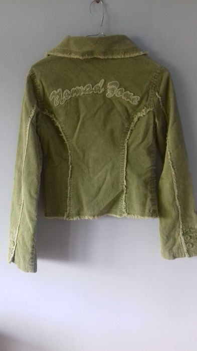 Sztruksowy żakiet z napisem Cropp S