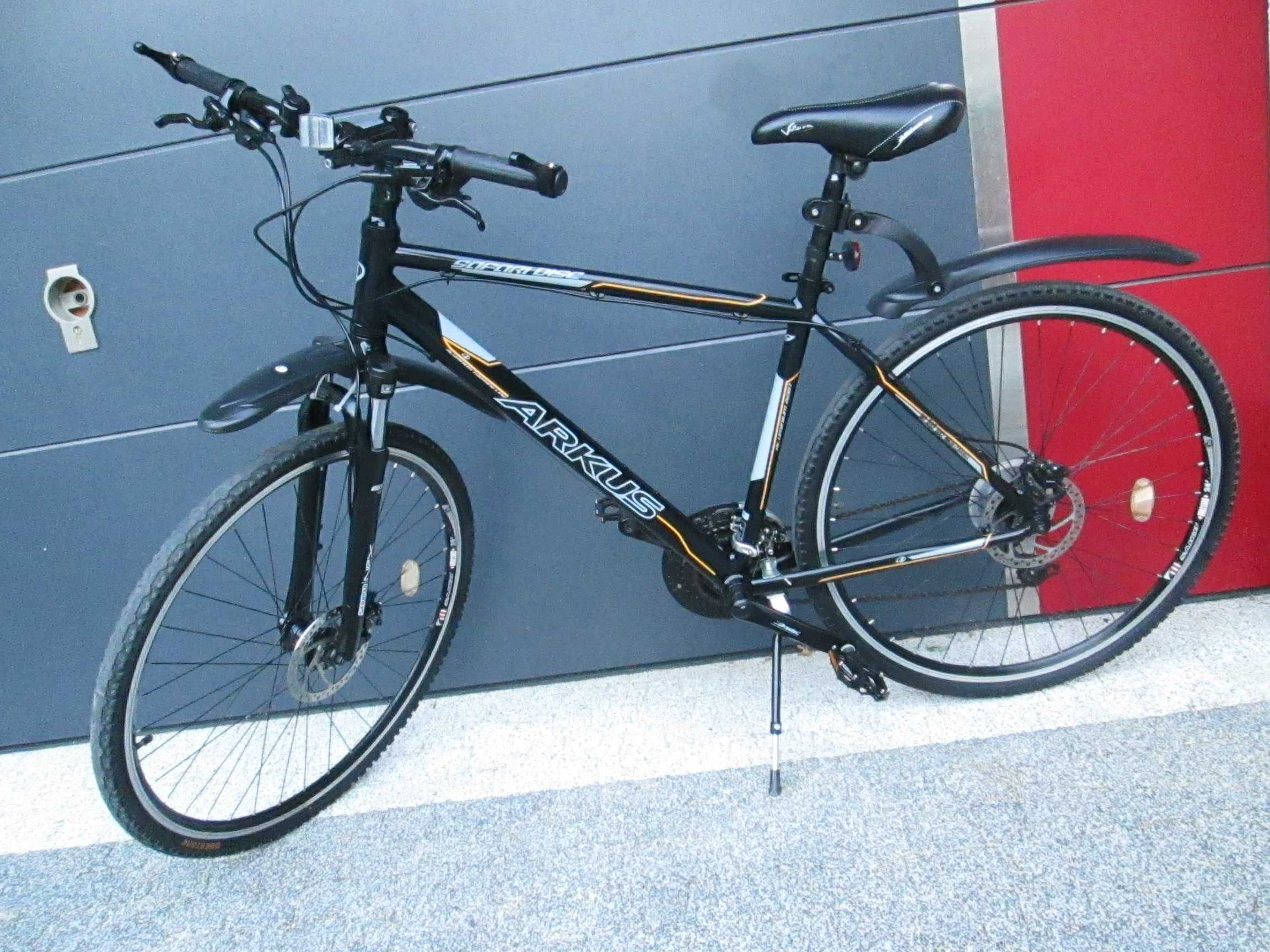 Fajny rower krossowy ARKUS SAFARI DISC Shimano hydraulika 49 cm.
