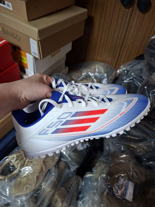 Сороконіжки Adidas F50 Club Turf Performance, 43⅓р. на 26.5 см